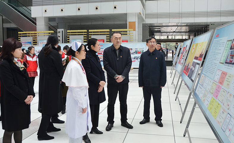 1646702115115863.jpg å—䏿 ¼å°”奖获得者风采图片展在昌举行1(¾|‘ç«™åQ?jpg